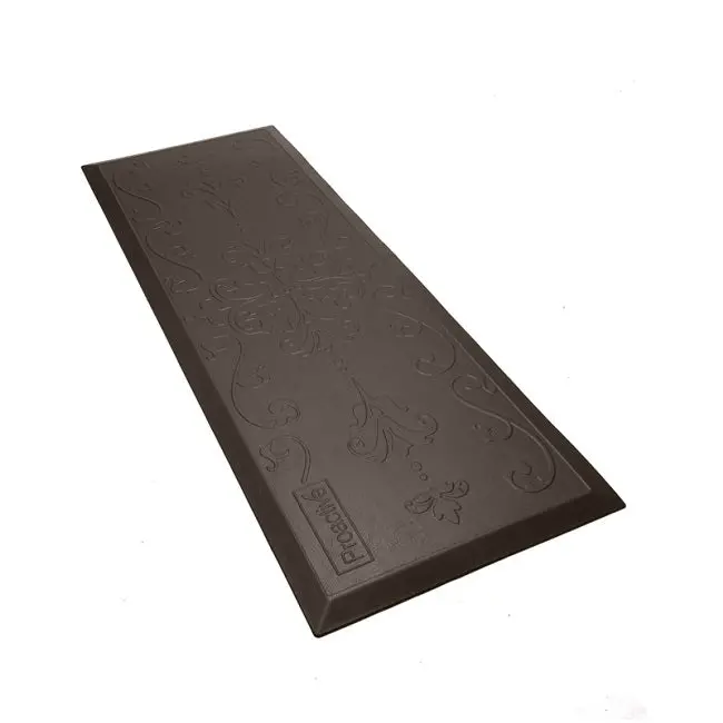 Protekt Beveled Floor Mat 1