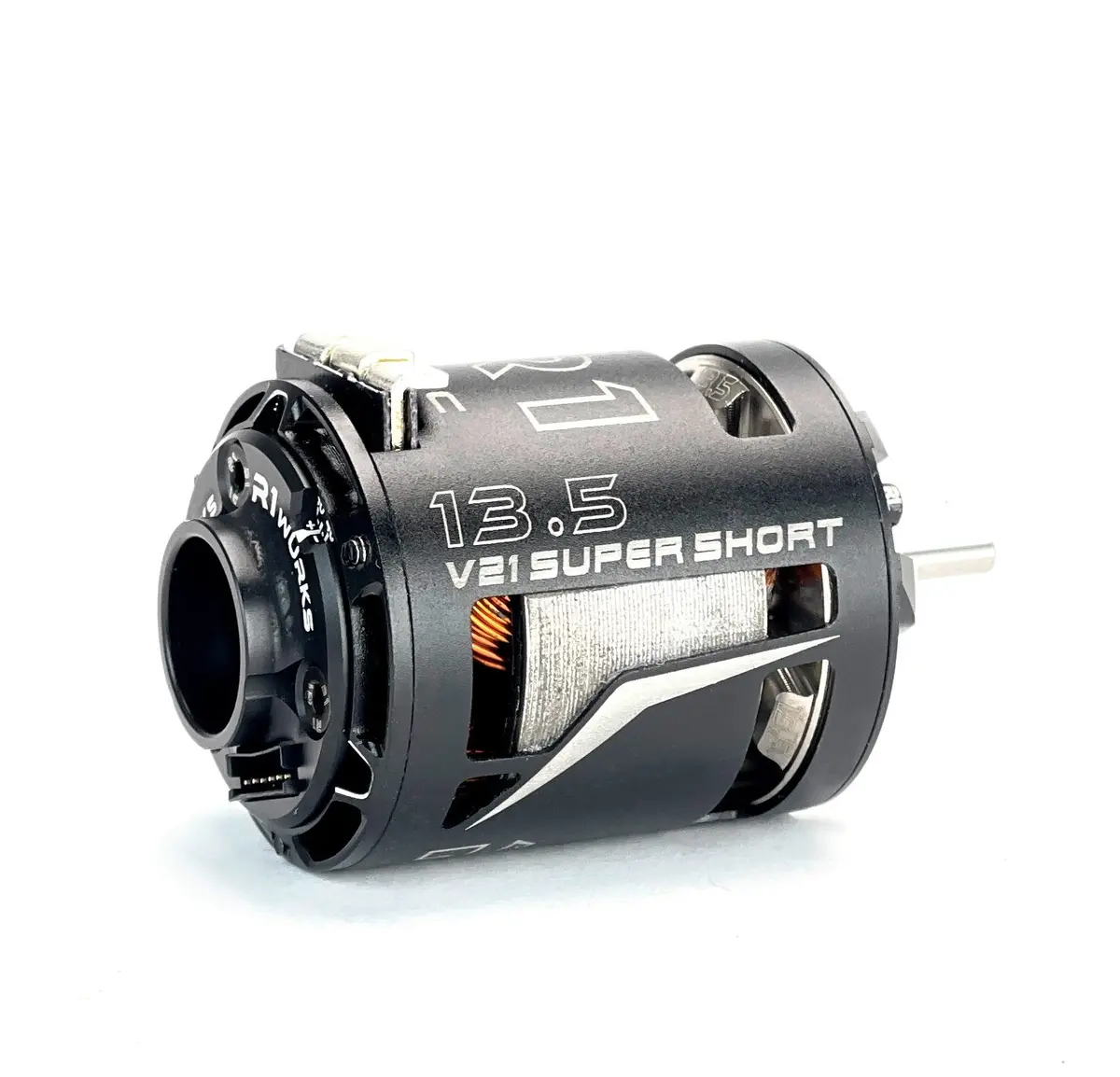 R1 13.5 V21 Super Short Motor Roar 1