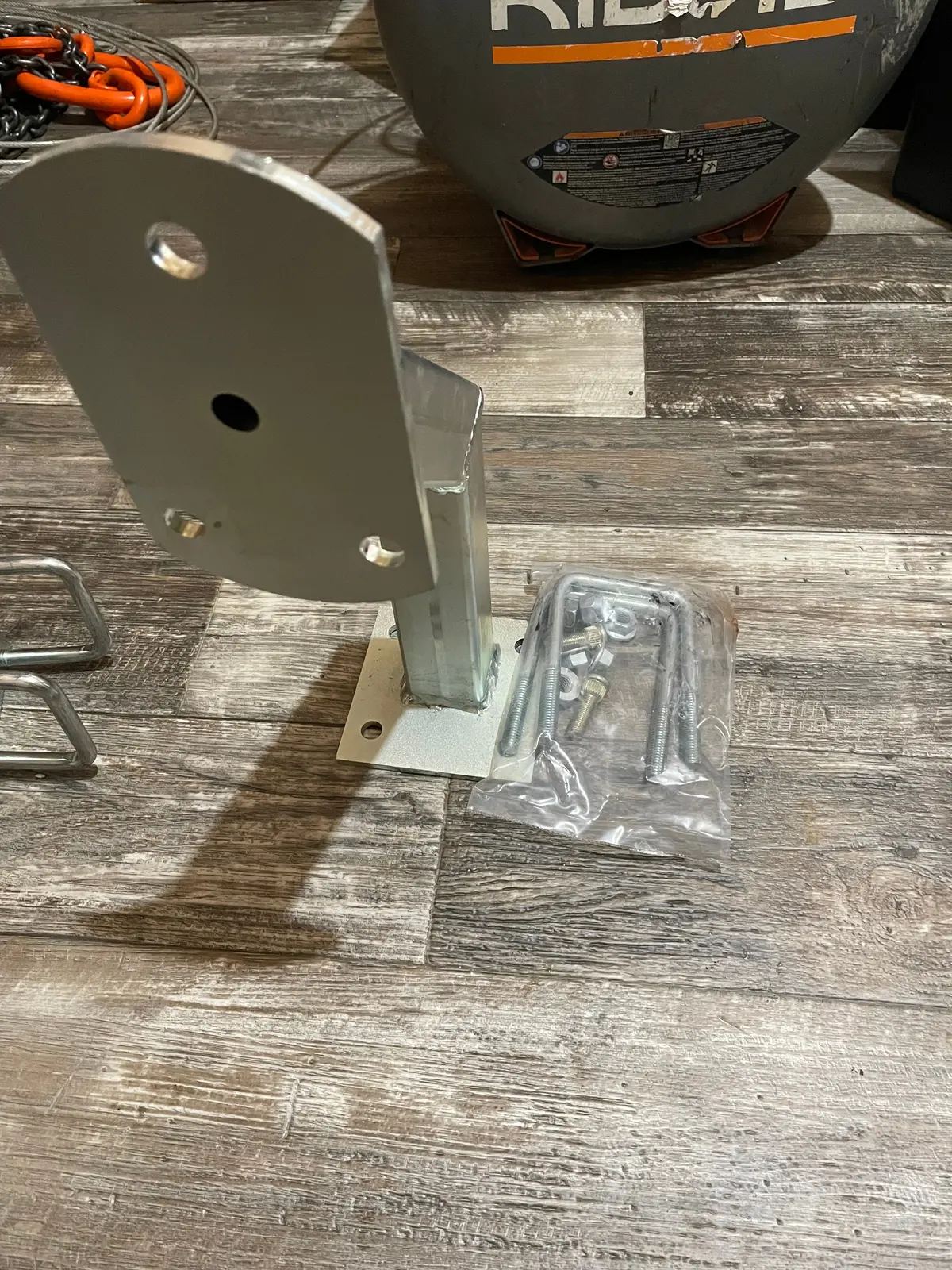 Sport Haven Bolt-On Spare Tire Mount 1