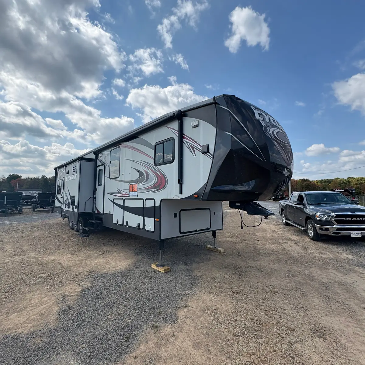 2014 Heartland Cyclone Camper 1