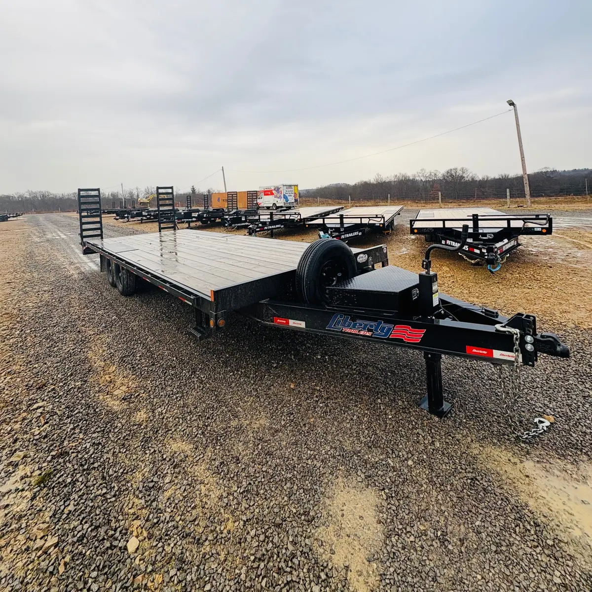 Pre Owned 2024 Liberty 8.5X25 Deckover Flatbed 14K Gvwr 1