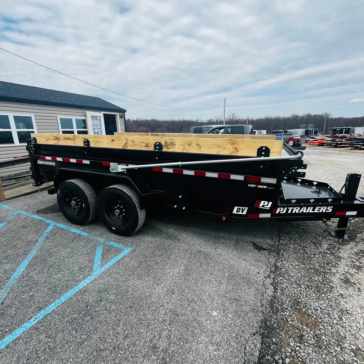 Pj Dv 7X14 Dump 15,400# Gvwr W/ Swing Arm Tarp And Ramps 1