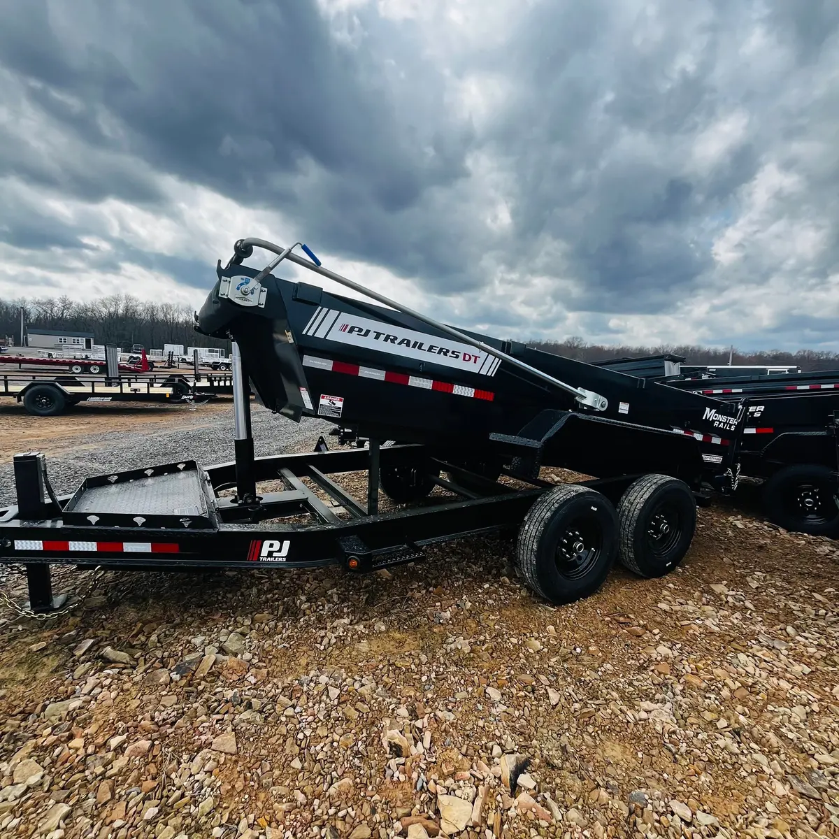 2026 Pj 7X14 Dt Telescopic Dump 15,400# Gvwr 1