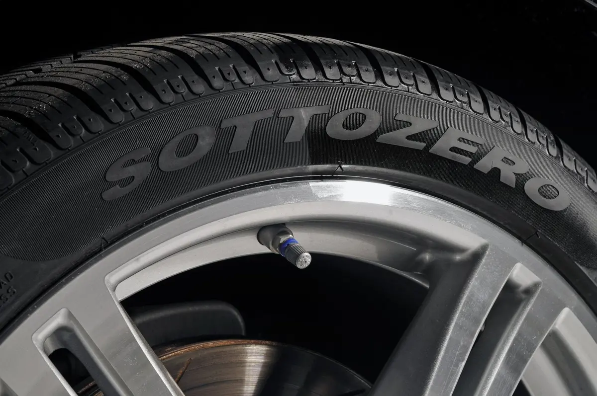 Gyeon Q² Tire Sio2 Coating 500Ml 2
