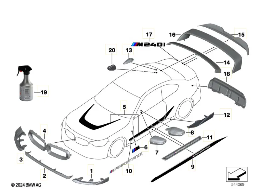 G42 Genuine M Performance Body Kit - Carbon Sill 1