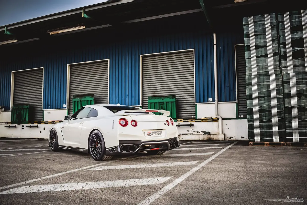Brixton Forged Radial Forged Cm10 Flow Form // 1-Piece Monoblock Wheel Set For R35 Gt-R 1