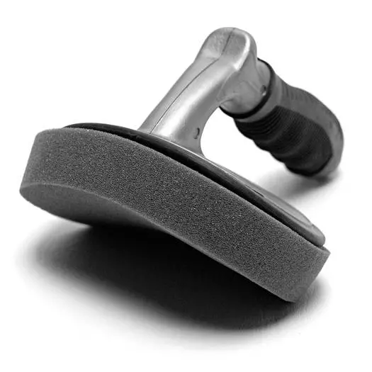Contour Tire Shine Applicator 1