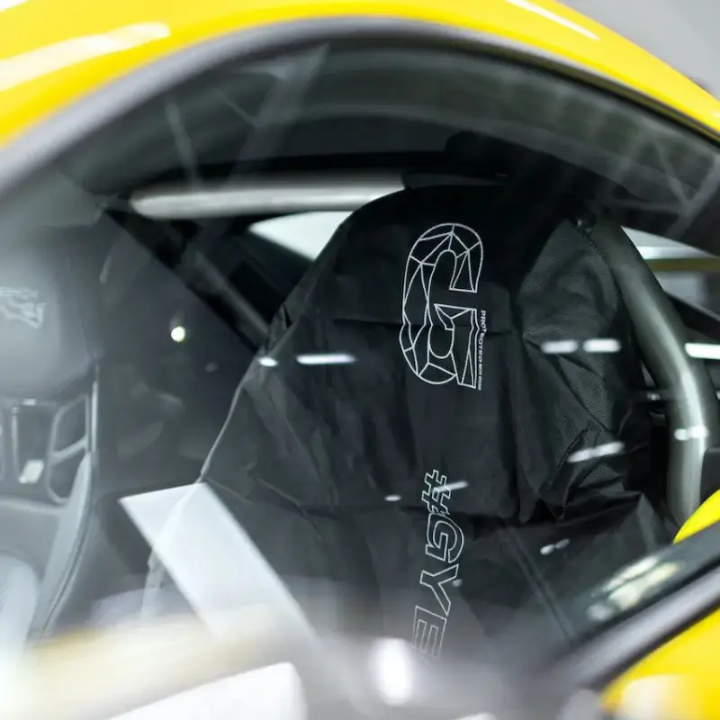 Gyeon Q²m Seat Cover 1
