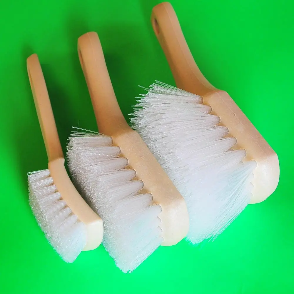 9" Nylon Tire And Carpet Brush (Sidewall) 1