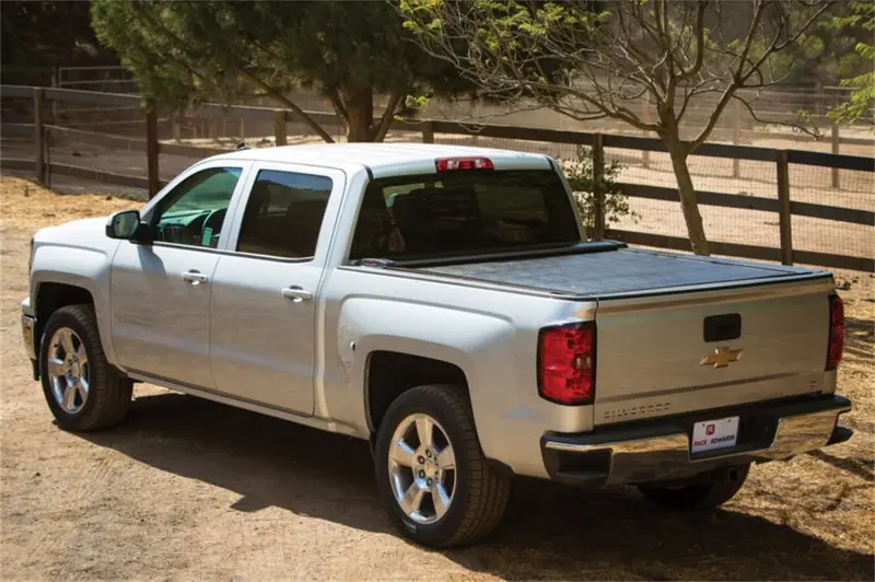 Pace Edwards Switchblade Retractable Tonneau Cover For 2007–2016 Toyota Tundra Regular & Double Cab (6'5" Bed) 1